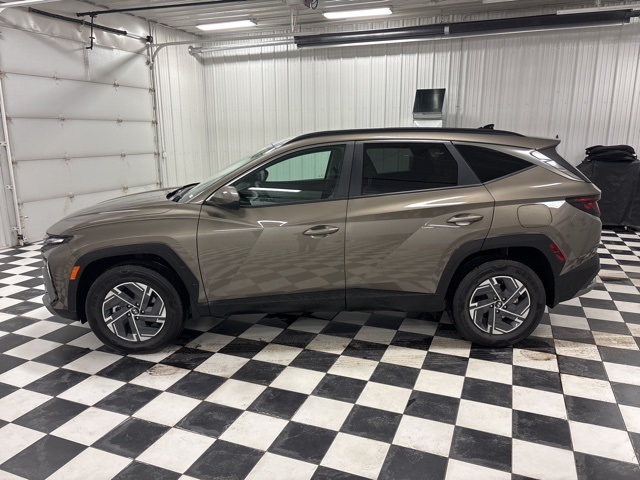 2025 Hyundai Tucson Blue's photo