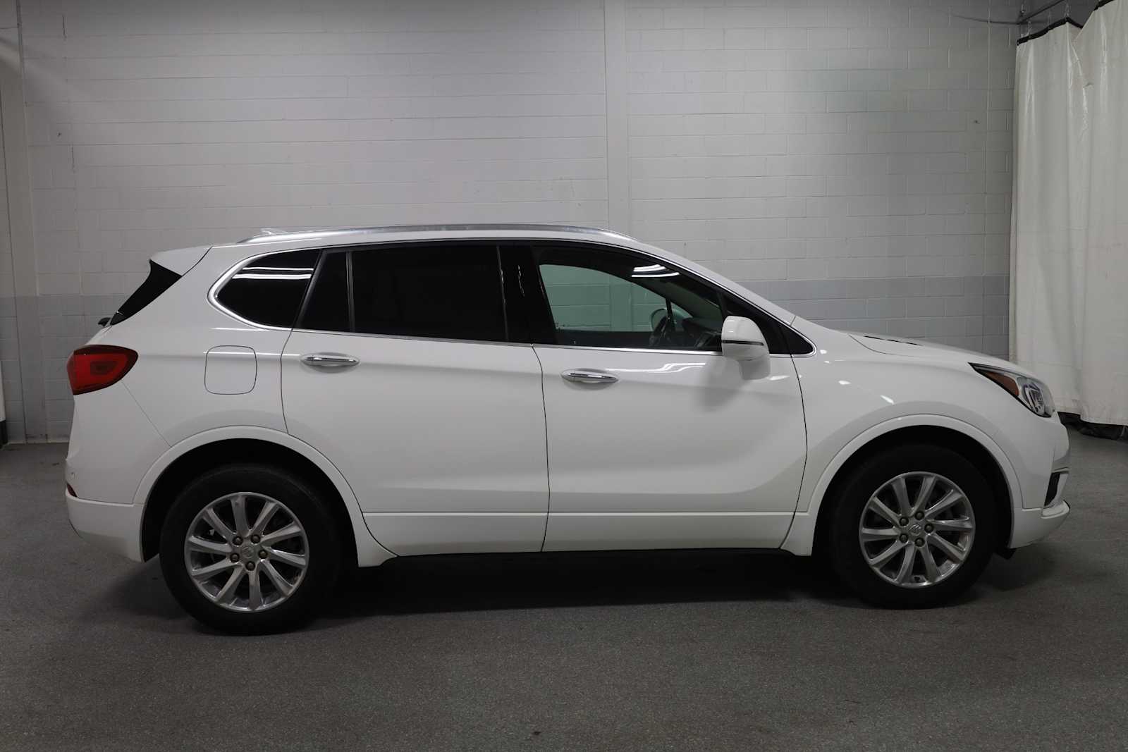 2019 Buick Envision Essence photo 9