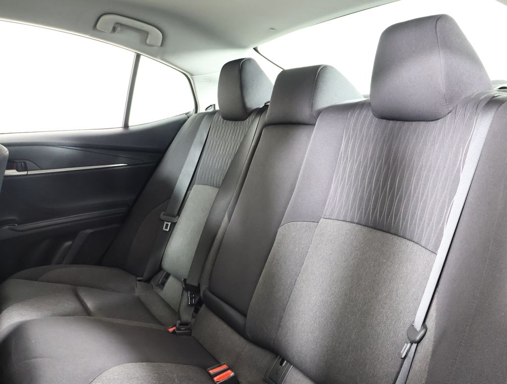 2025 Toyota Camry LE photo 12