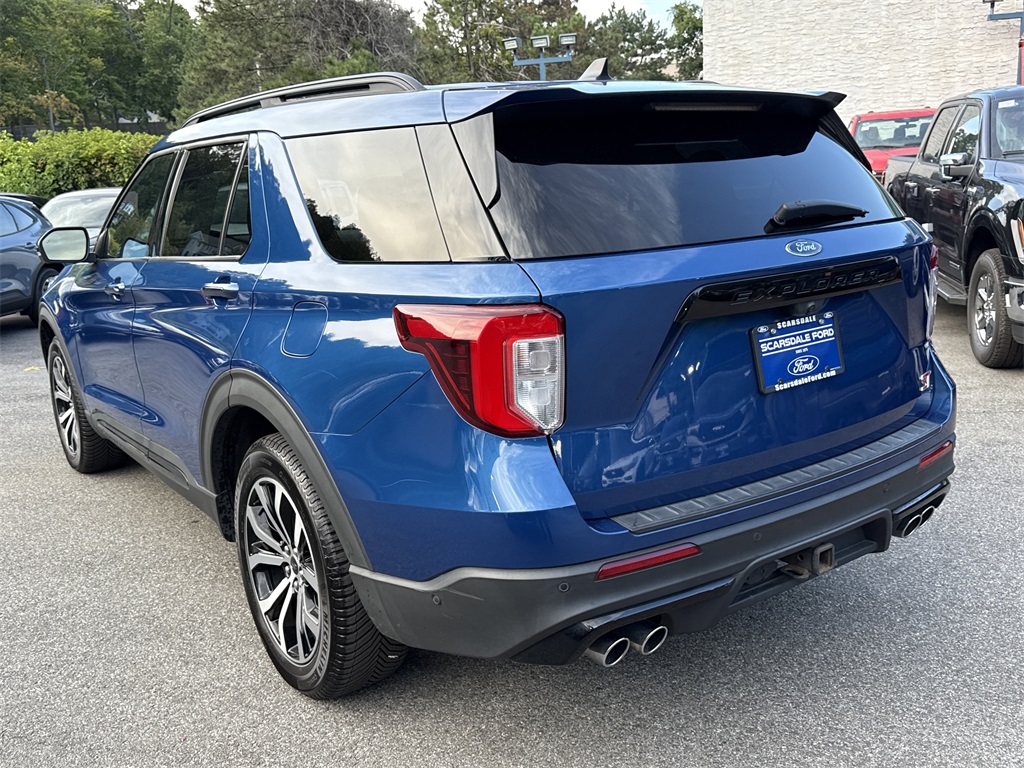 2021 Ford Explorer ST photo 4