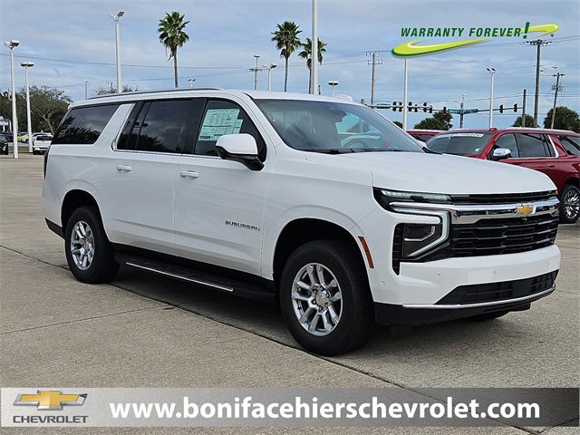 2026 Chevrolet Suburban LS's photo