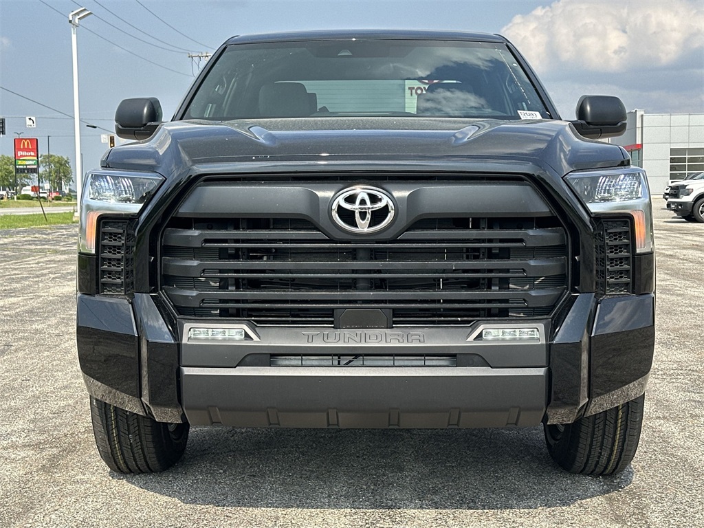 2025 Toyota Tundra SR5 photo 30