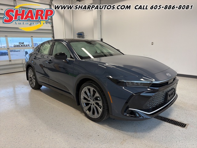 2026 Toyota Crown Limited's photo