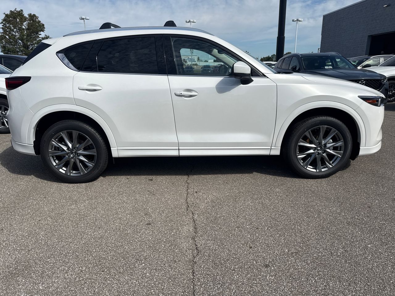 2025 Mazda CX-5 2.5 Premium Plus photo 3