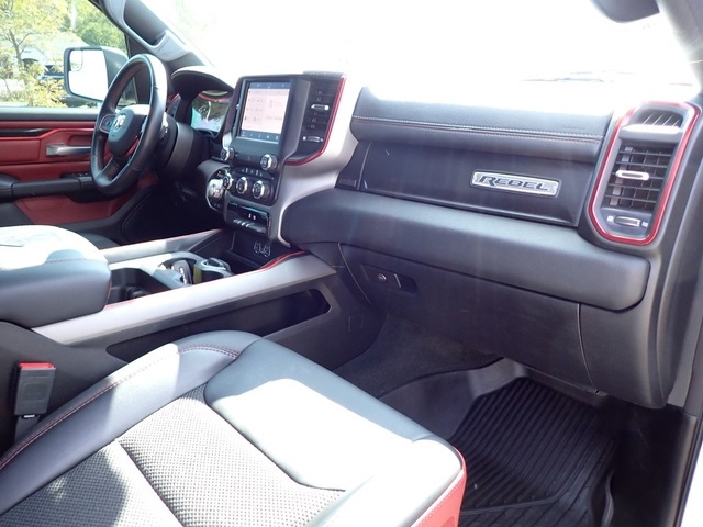2022 Ram 1500 Rebel photo 11