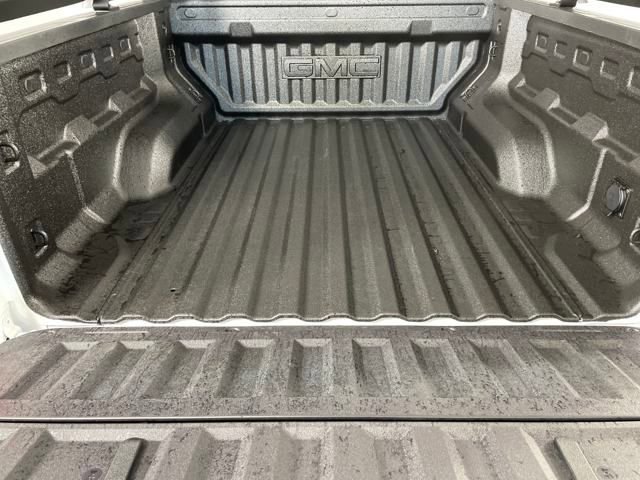 2025 Gmc Canyon AT4 photo 2