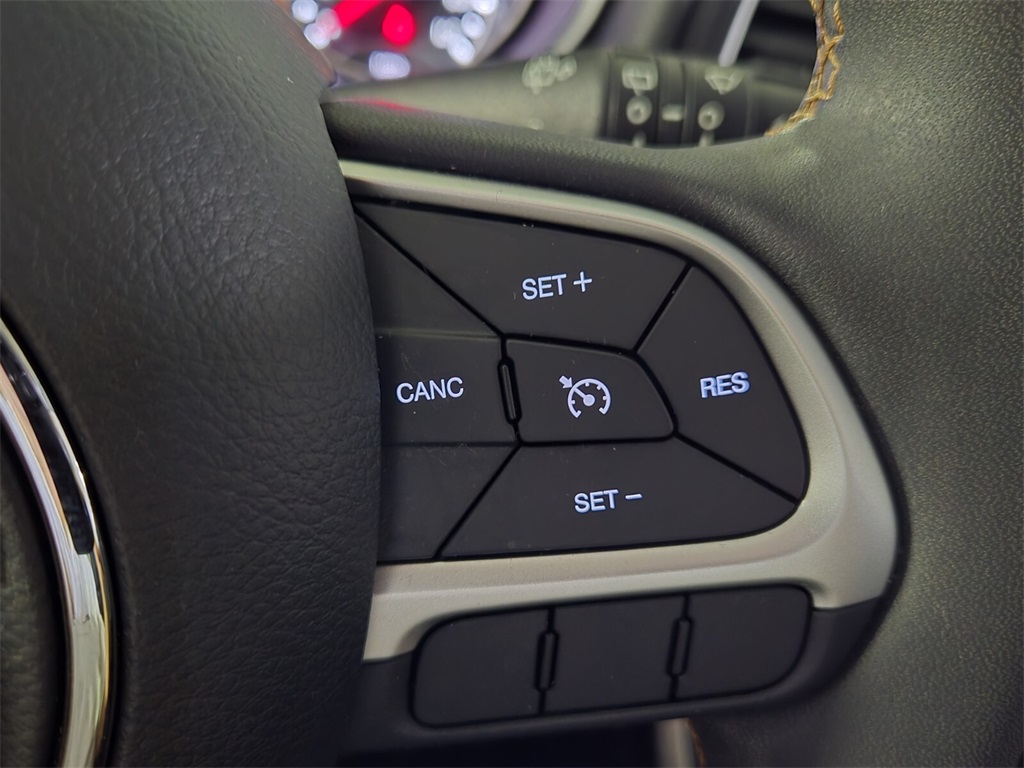 2021 Jeep Compass Latitude photo 25