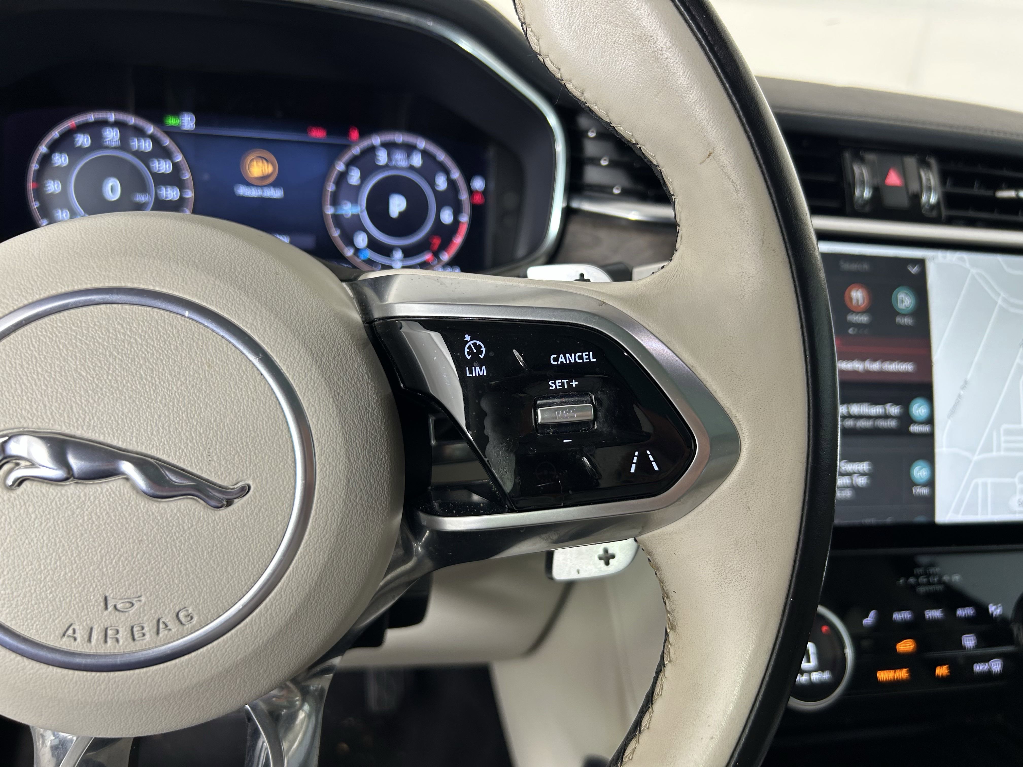 2021 Jaguar F-PACE P250 S photo 24