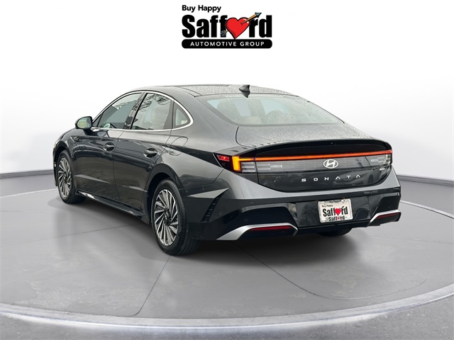 2024 Hyundai Sonata Hybrid Limited photo 3