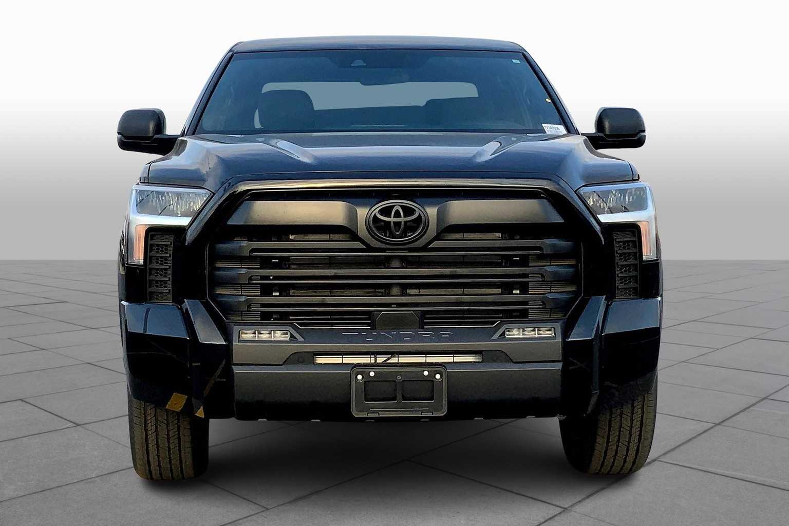 2026 Toyota Tundra SR5 CrewMax photo 3