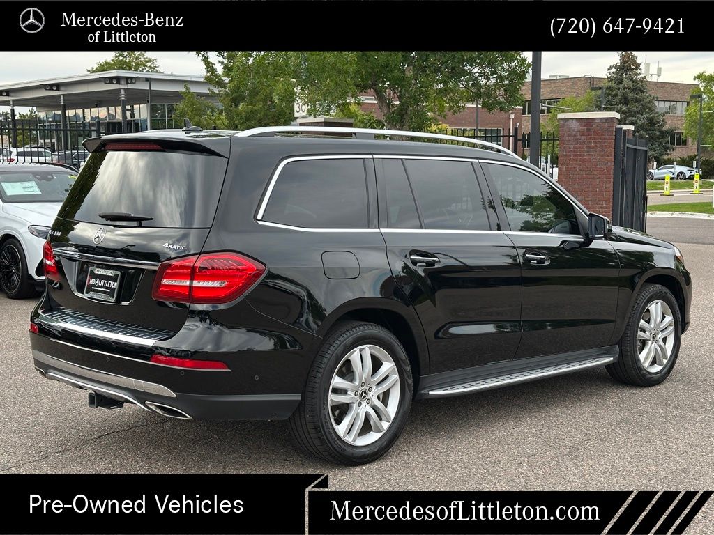 2018 Mercedes Benz GLS 450 4MATIC photo 3