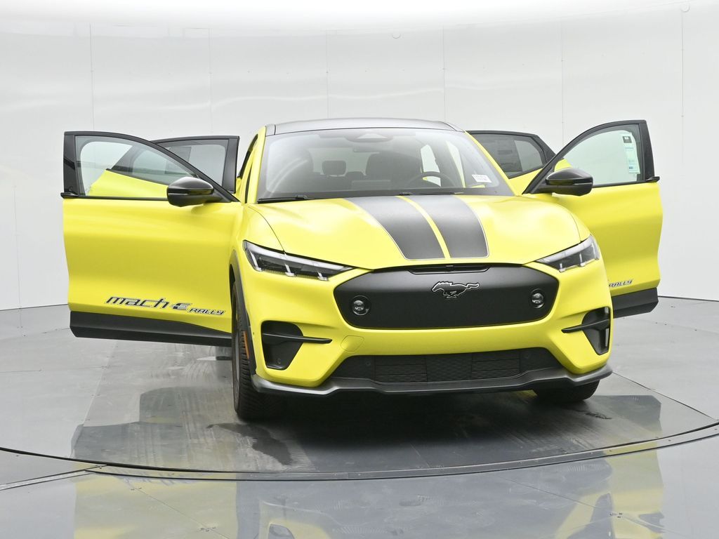 2024 Ford Mustang Mach-E GT photo 34