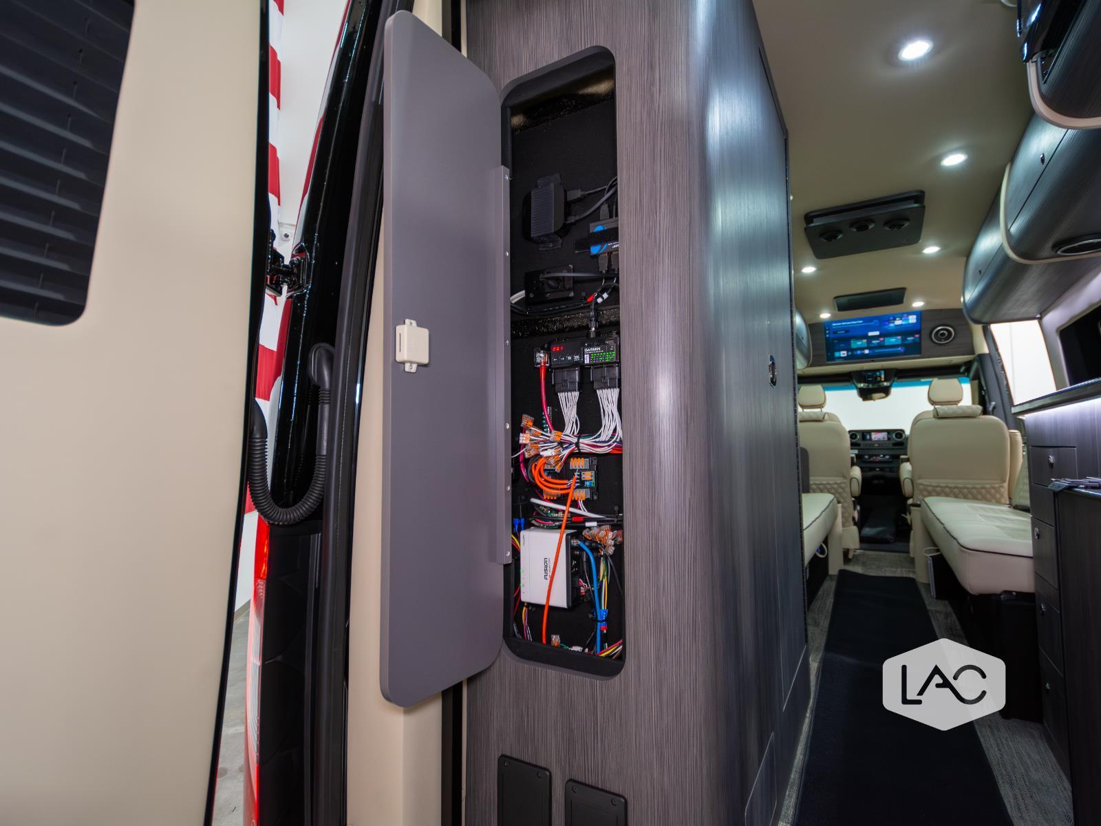 2024 Mercedes Benz Sprinter Cargo Van photo 20