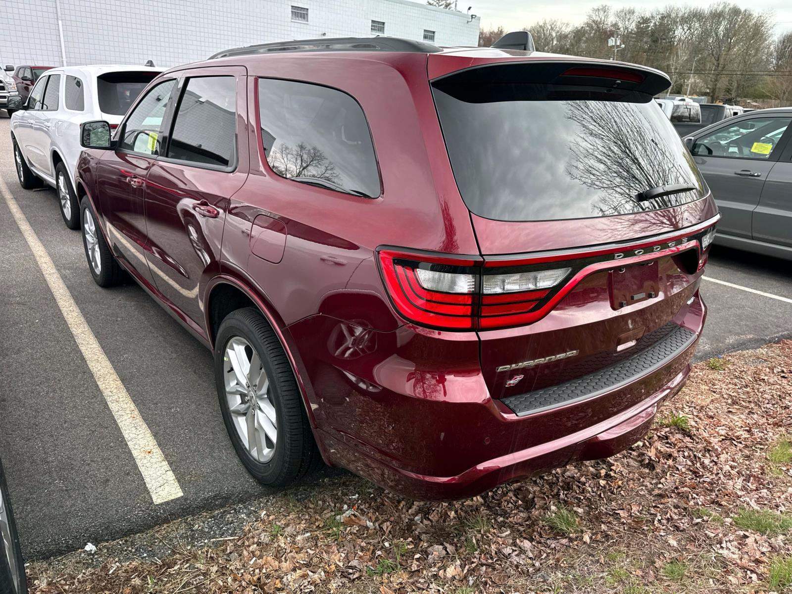 2025 Dodge Durango GT Plus photo 2