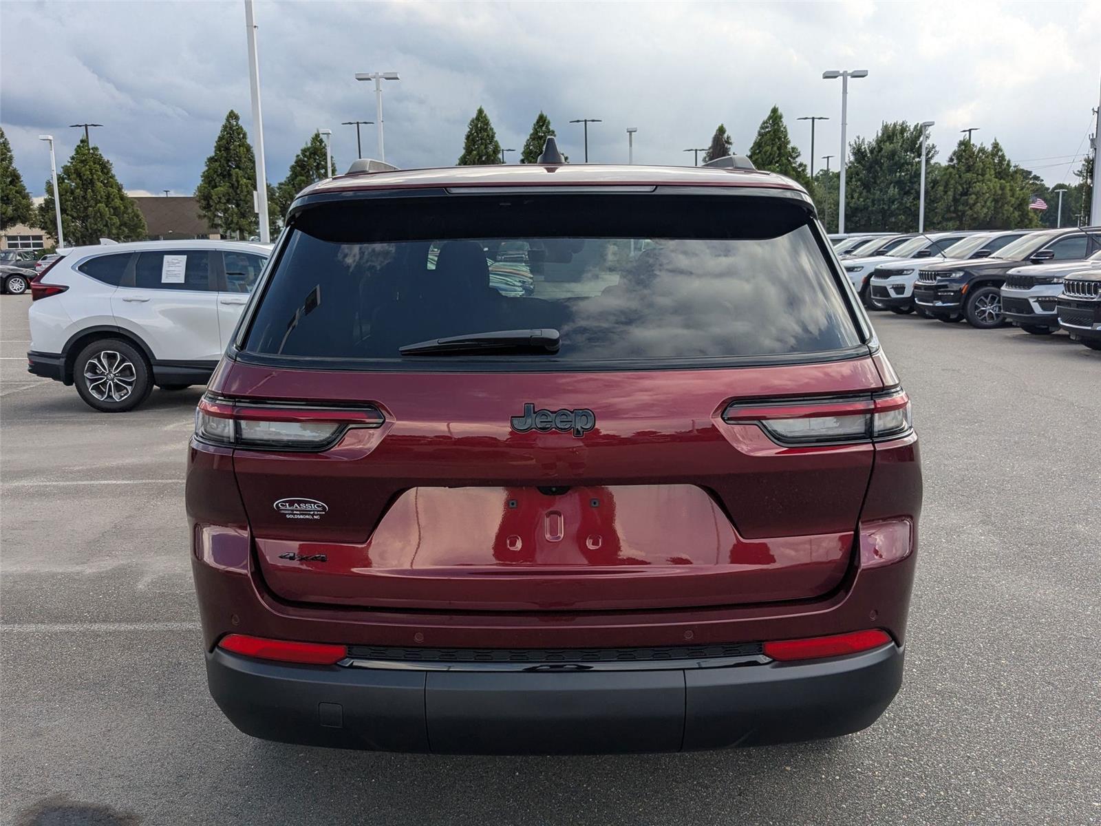 2025 Jeep Grand Cherokee Altitude X photo 4