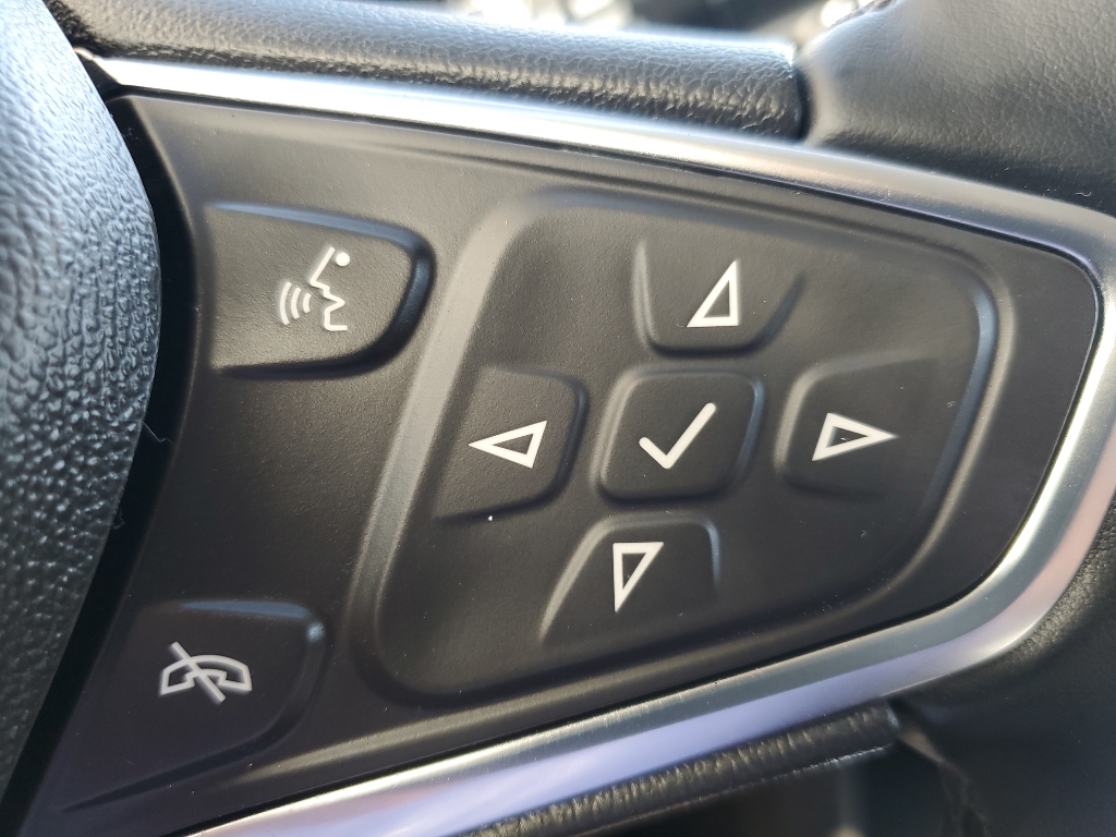 2024 Chevrolet Equinox LT photo 23