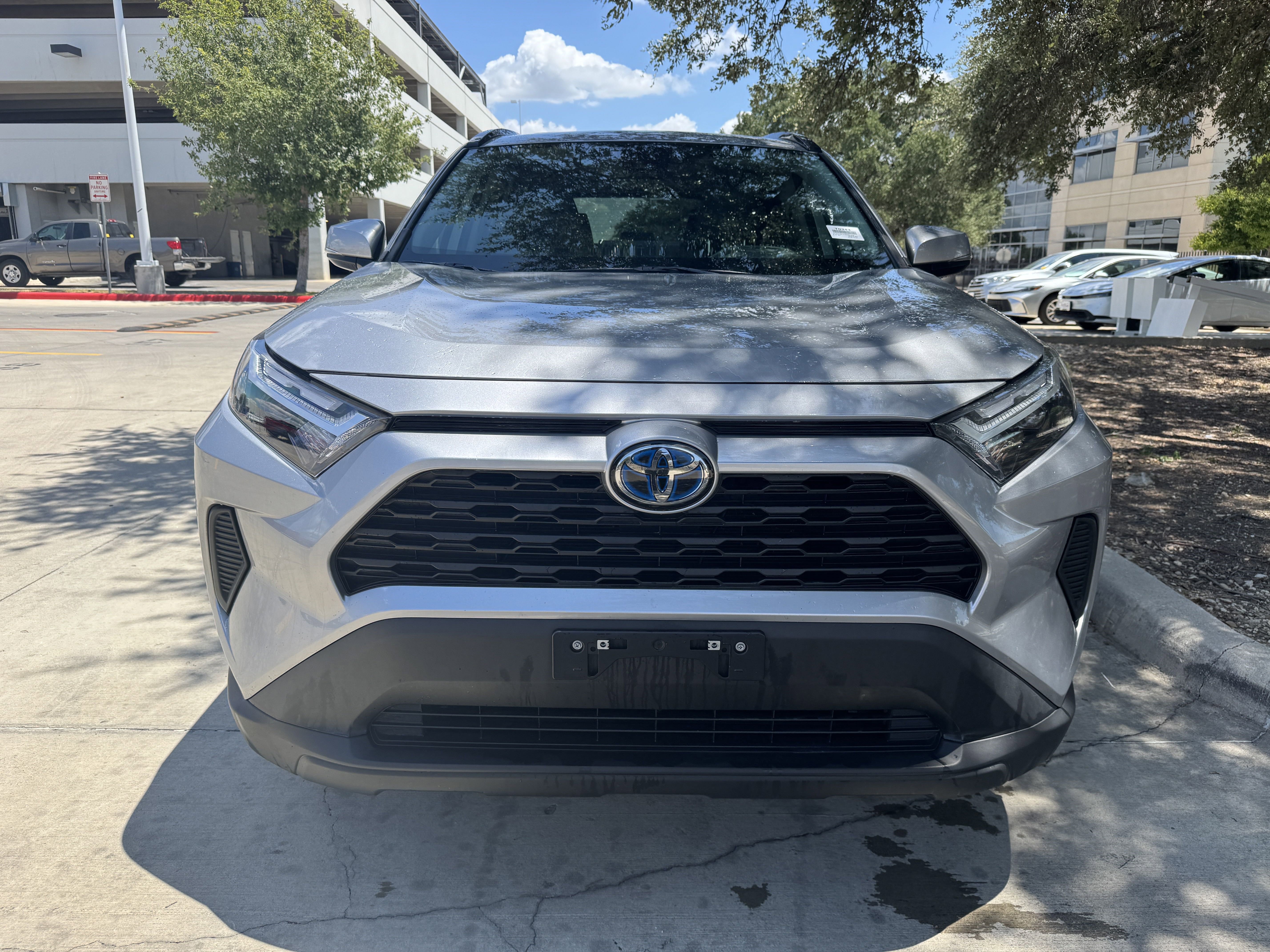 Used 2022 Toyota RAV4 XLE with VIN 4T3RWRFV7NU051446 for sale in Northfield, Minnesota