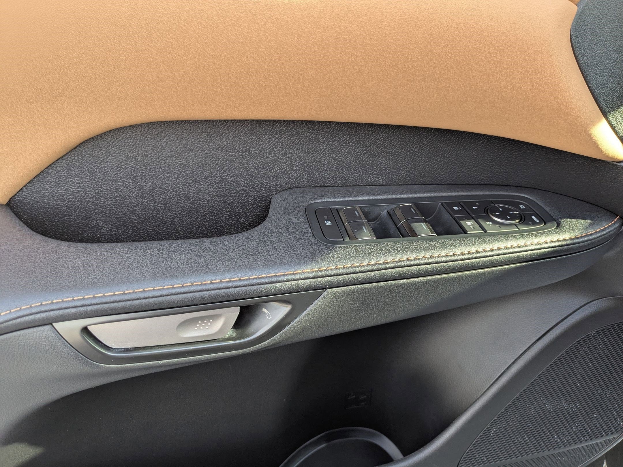 2023 Lexus RX 350h Premium photo 11