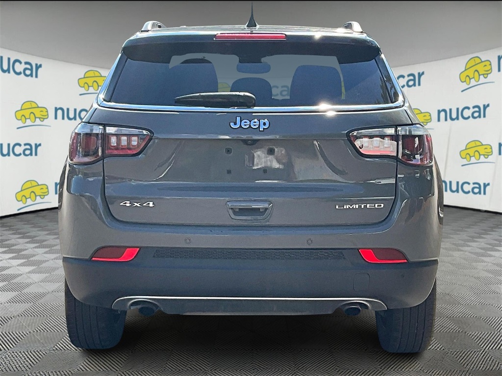 2023 Jeep Compass Limited photo 5