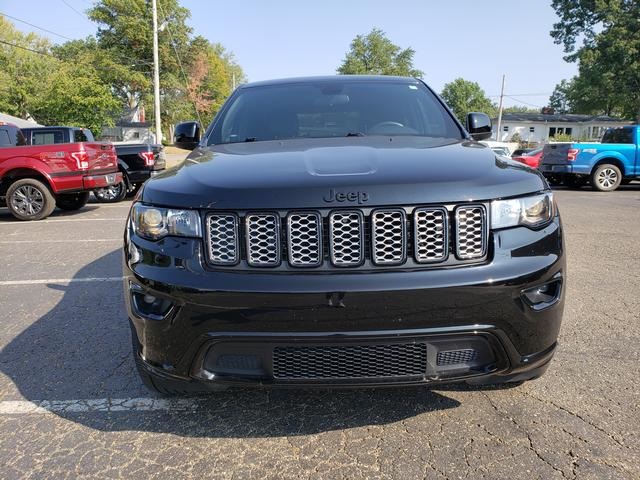 2021 Jeep Grand Cherokee Laredo X photo 9