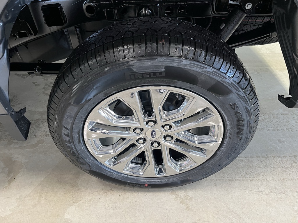 2024 Ford F-150 XLT photo 10