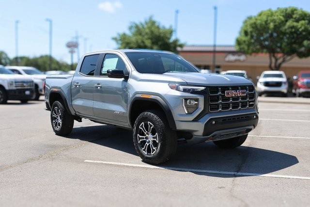 2025 GMC Canyon AT4