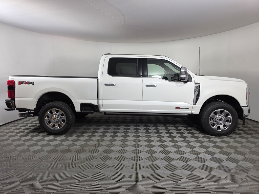 2025 Ford F-350 King Ranch photo 10