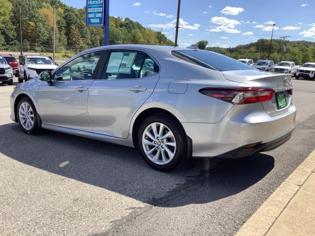 2024 Toyota Camry LE photo 3