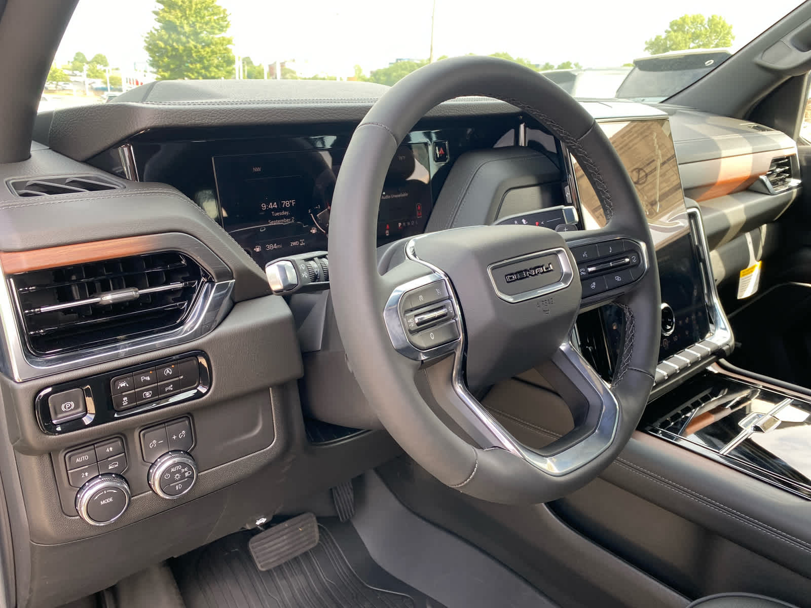 2025 Gmc Yukon XL Denali photo 13