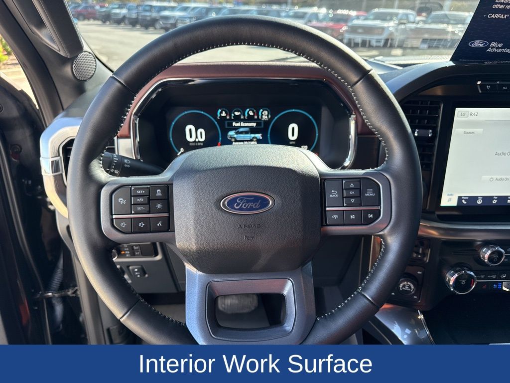 2023 Ford F-150 Lariat photo 16