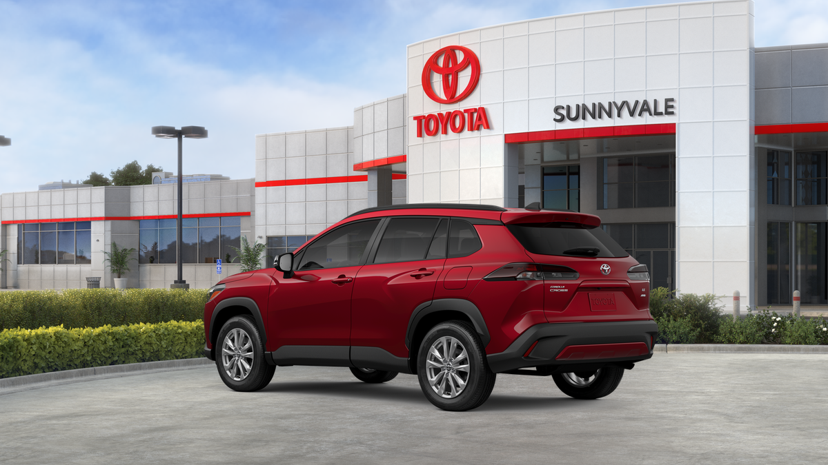 2026 Toyota Corolla Cross LE photo 4