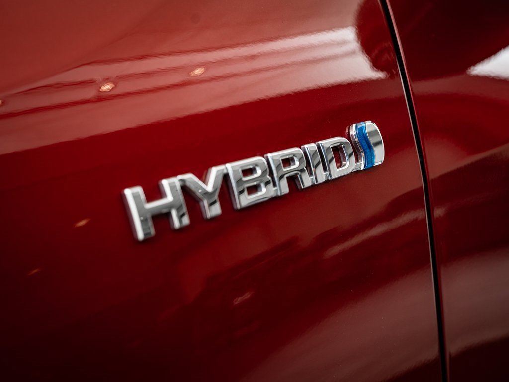 2021 Toyota RAV4 Hybrid XLE photo 9