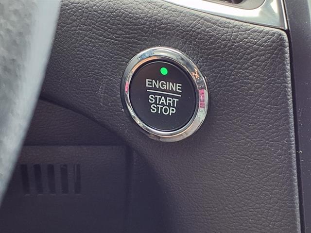 2024 Ford Edge Titanium photo 14