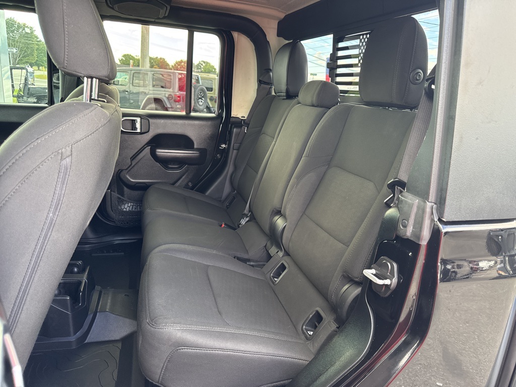 2020 Jeep Gladiator Sport photo 20