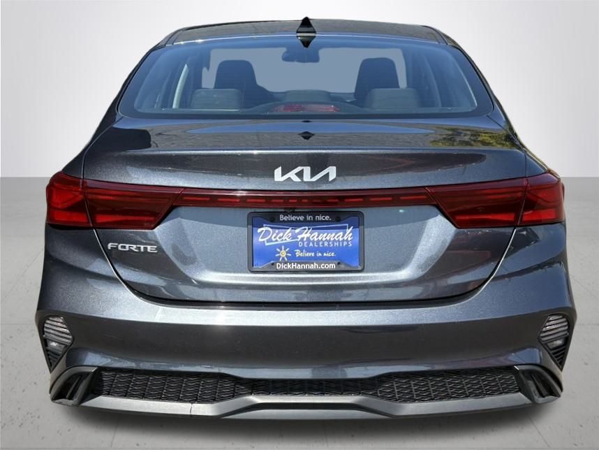 2023 Kia Forte LXS photo 6
