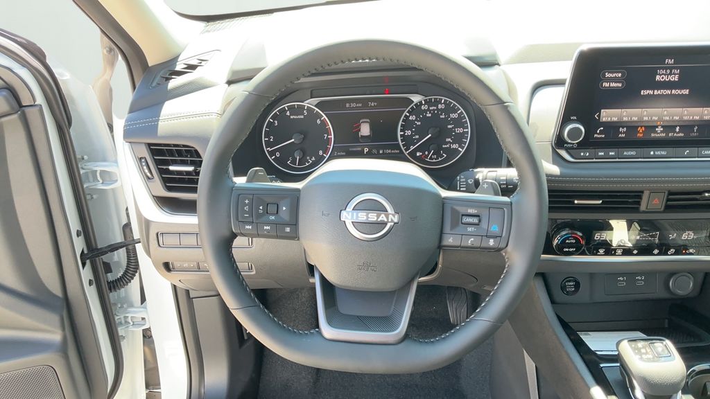 2026 Nissan Rogue SV photo 11