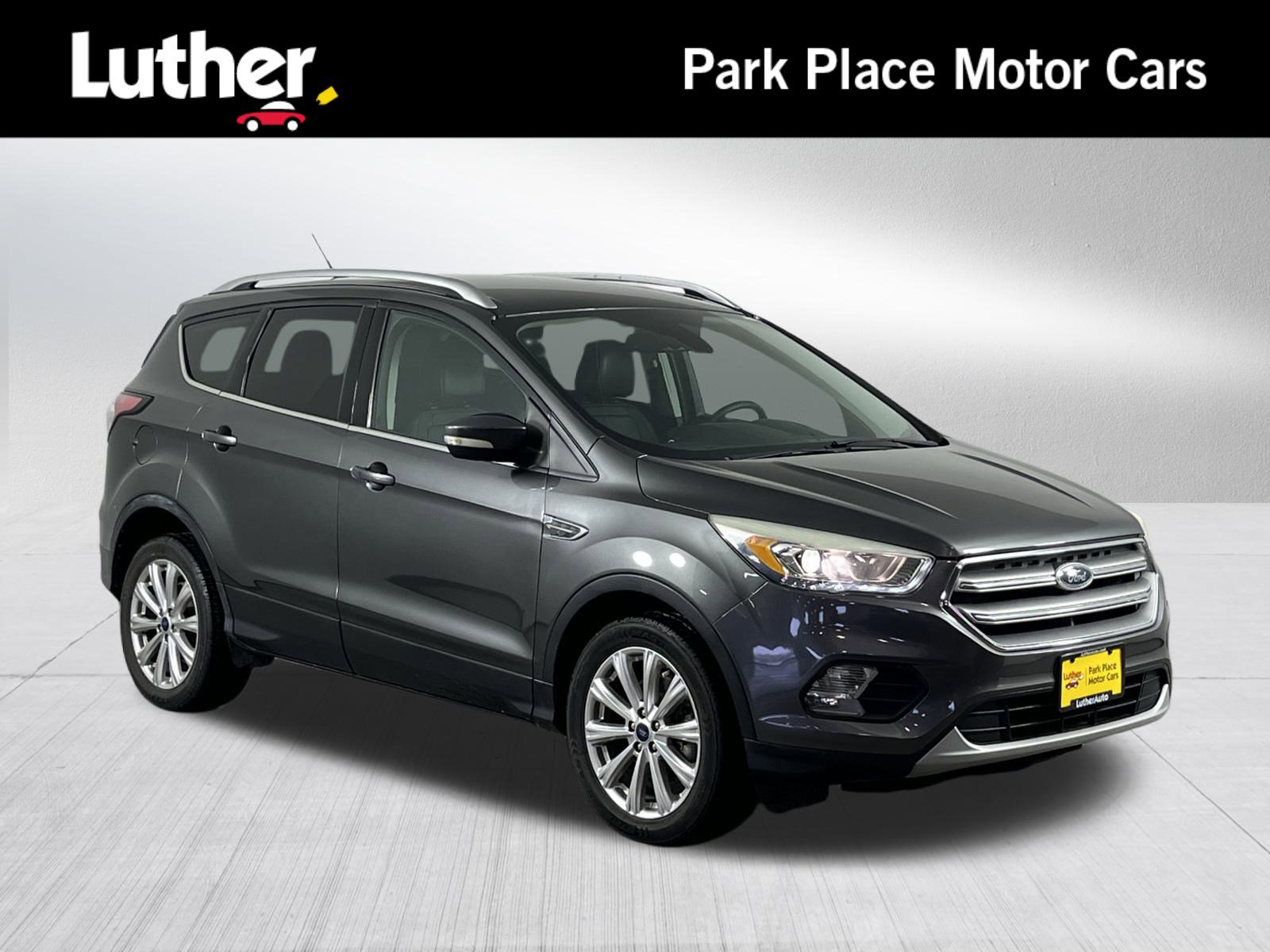 2017 Ford Escape Titanium's photo