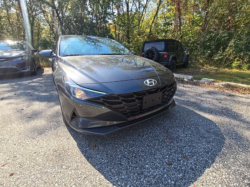 2021 Hyundai Elantra SE photo 6