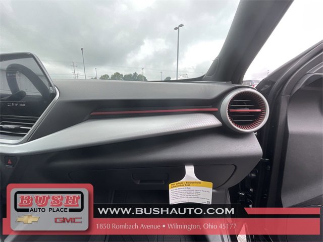 2025 Chevrolet Trax photo 24