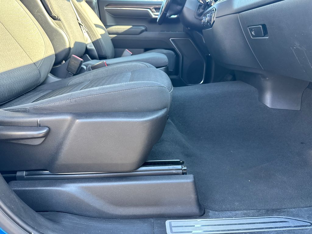 2022 Chevrolet Silverado 1500 LT photo 11
