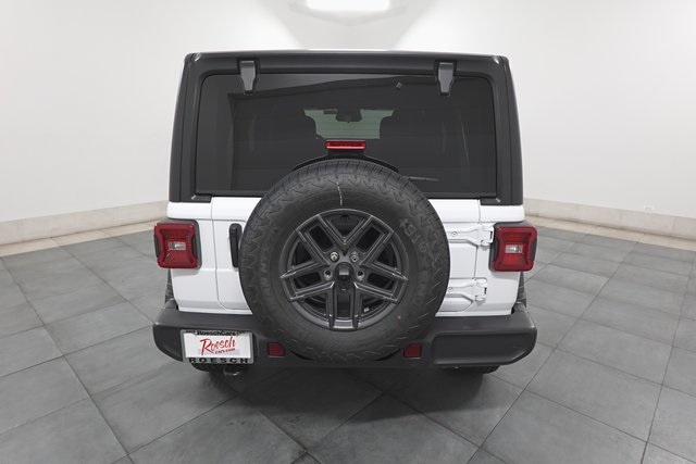 2025 Jeep Wrangler Sport S photo 6