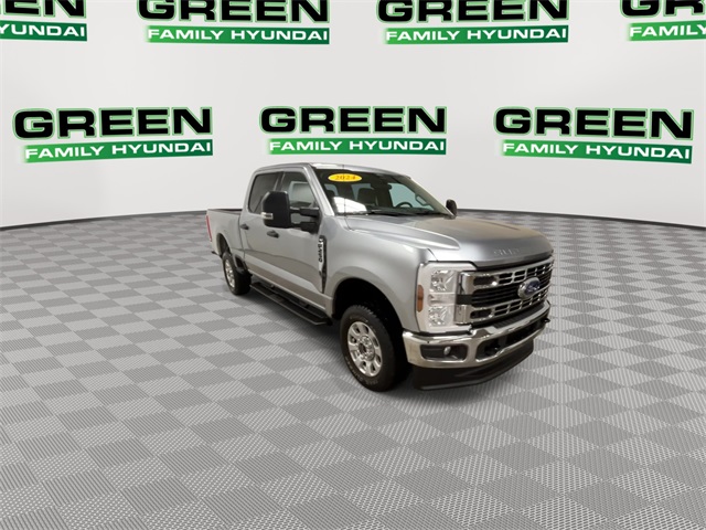 2024 Ford F-250 photo 3