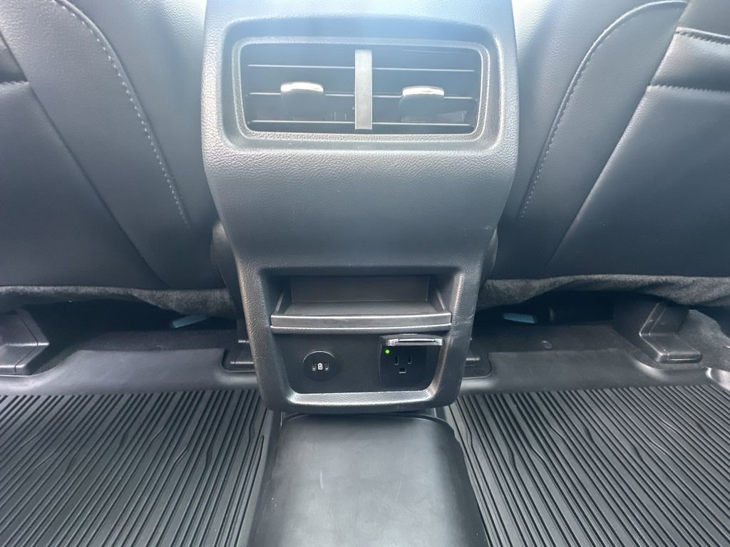 2023 Ford Edge SEL photo 21