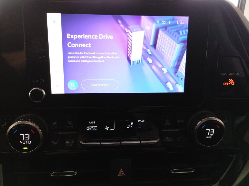 2024 Toyota Highlander XLE photo 22