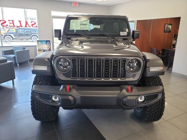 2025 Jeep Wrangler Rubicon Sport photo 3