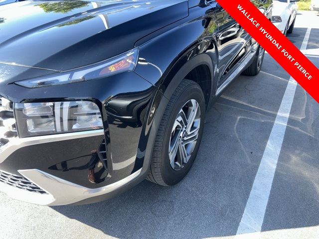 2023 Hyundai Santa Fe SEL photo 2