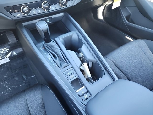 2025 Honda Accord SE photo 24