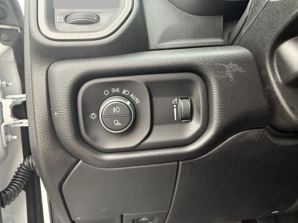 2025 Ram 2500 Tradesman photo 12