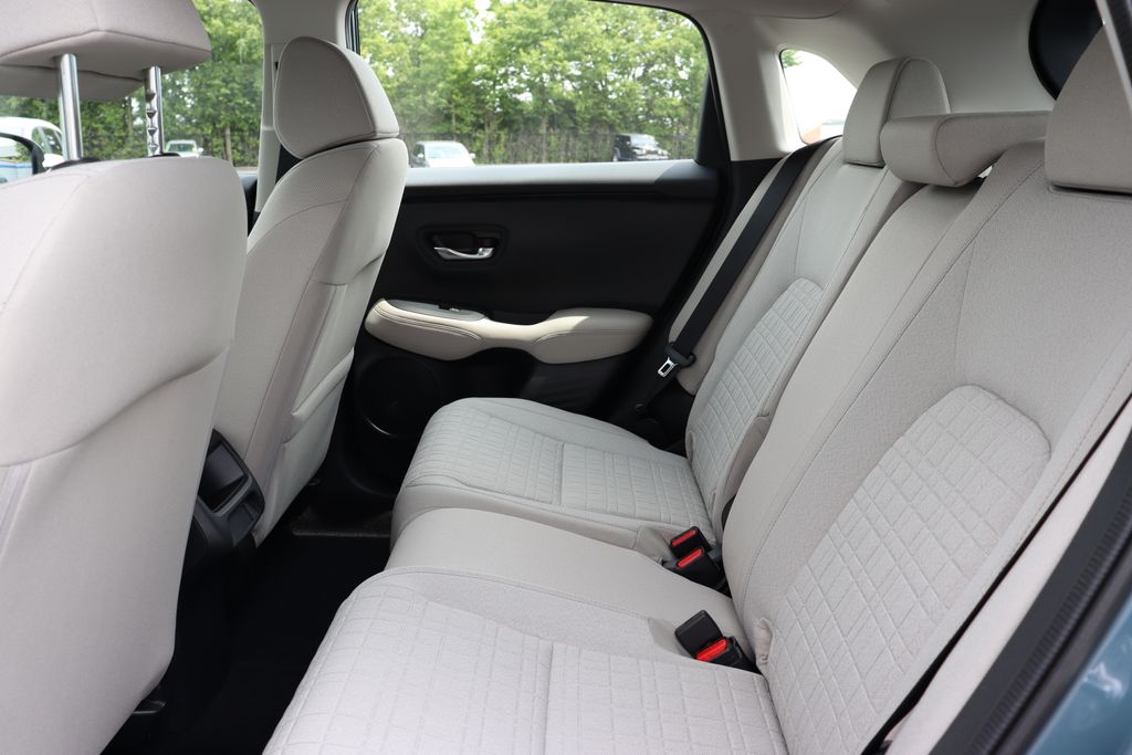 2025 Honda HR-V LX photo 12