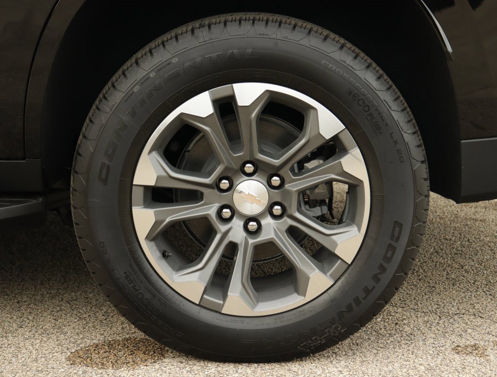 2025 Chevrolet Tahoe LT photo 40